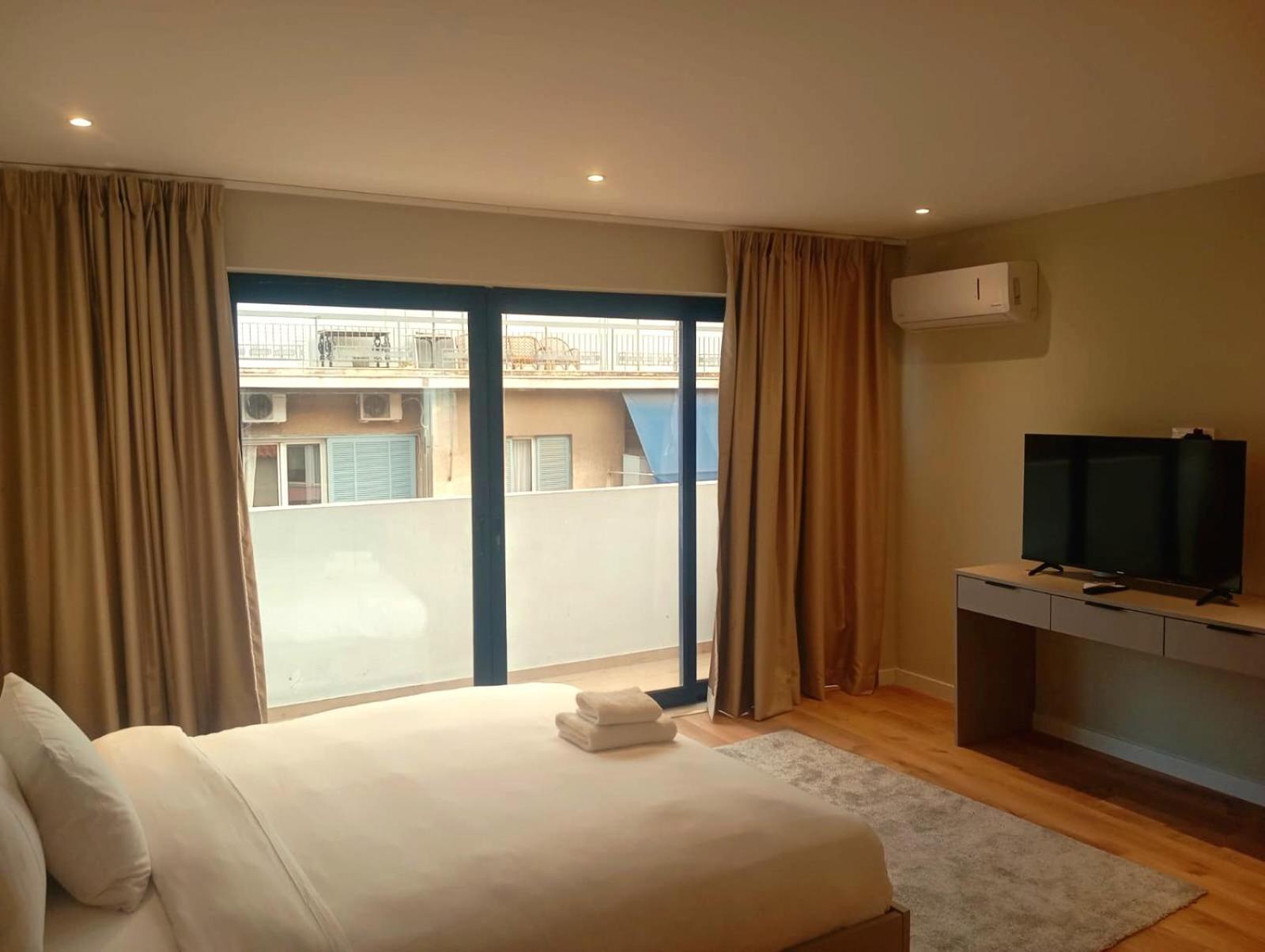 Hotel Figleaf Kypseli Atene Esterno foto